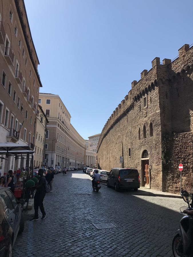 Le Finestre Sul Vaticano ローマ エクステリア 写真